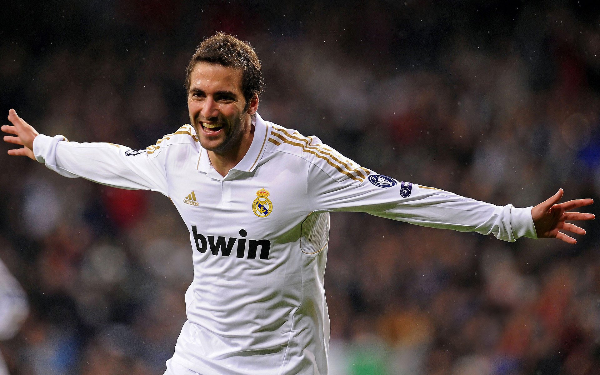 【科技裁判】裁判用高科技守护比赛公正，效果显著？，科技运动会裁判员宣誓