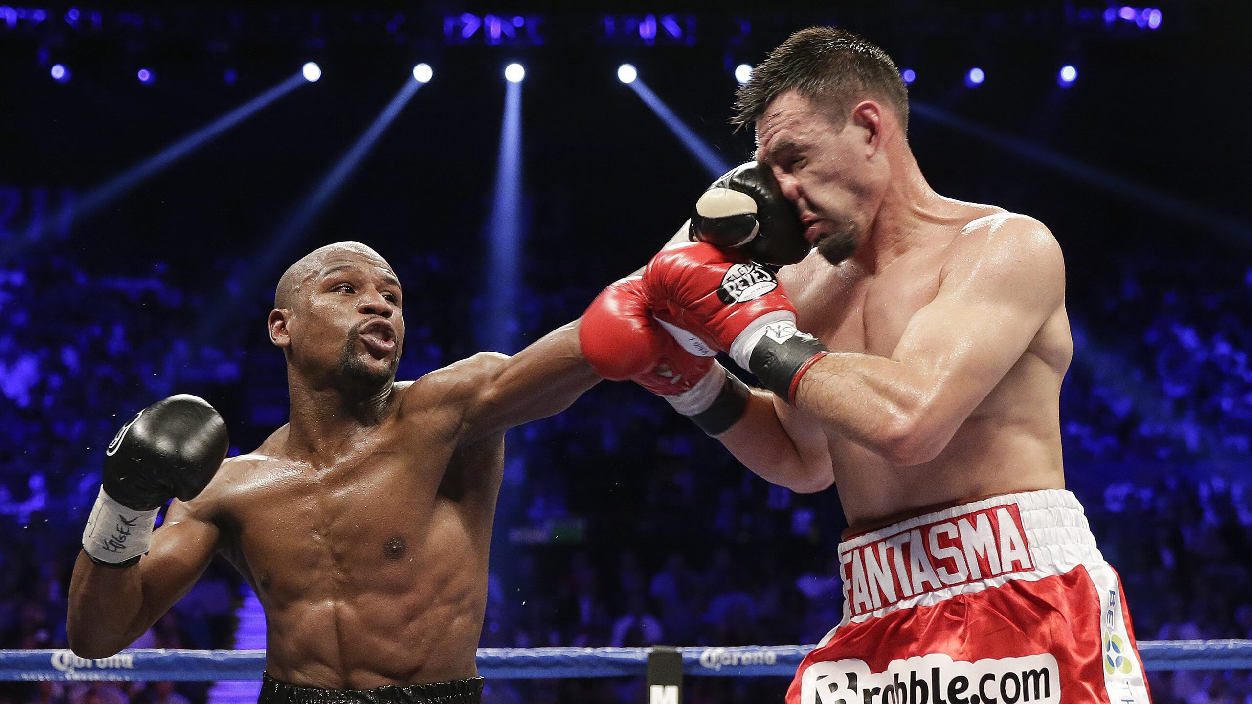 伯恩茅斯锋线出色，樱桃军团奋力保级，伯恩茅斯位置