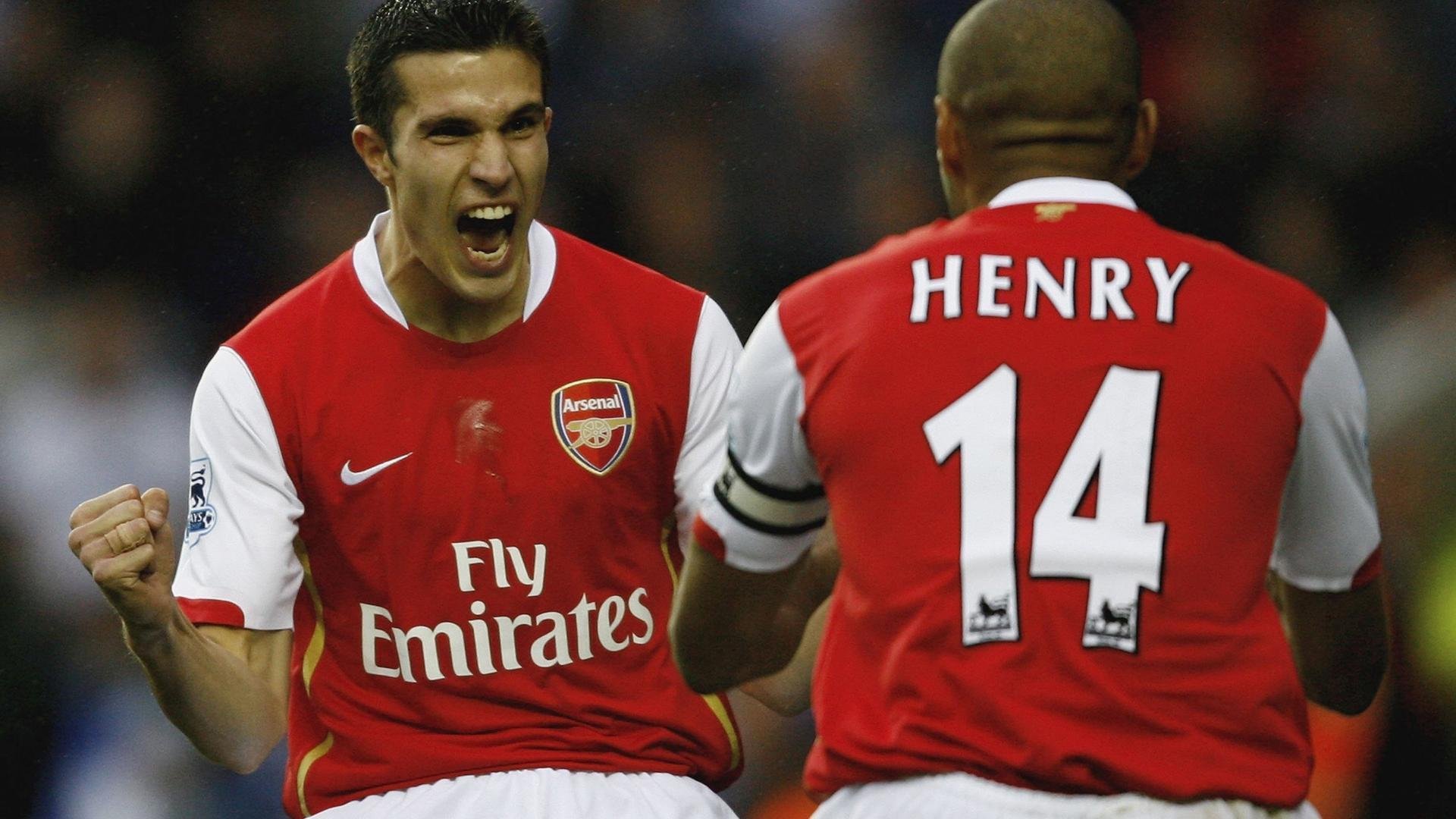 国际比赛中，某队势如破竹，取得胜利，在国际比赛中多次获第一名